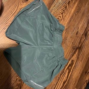 lululemon hotty hot shorts